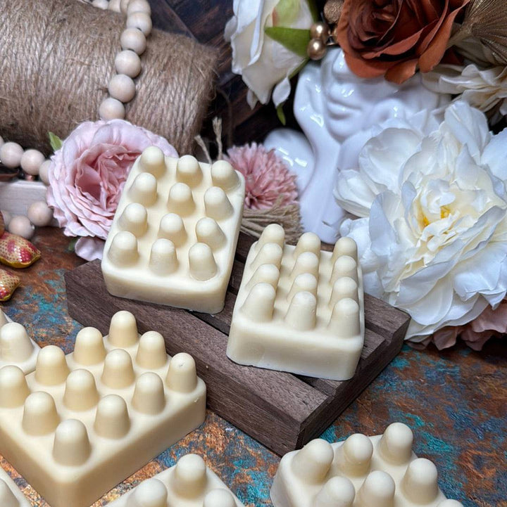 Pet Shampoo Bar for Dogs, Cats and other Furry Friends
