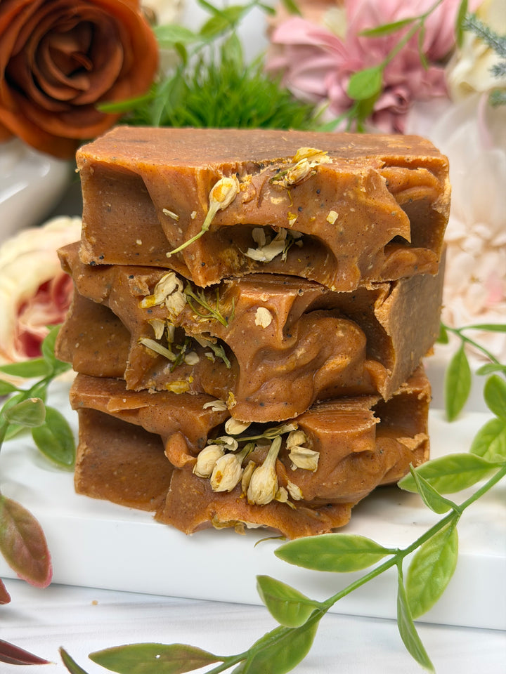 Oatmeal & Lavender - Exfoliation Scrub Bar with Turmeric, Honey, Shea Butter & Clays