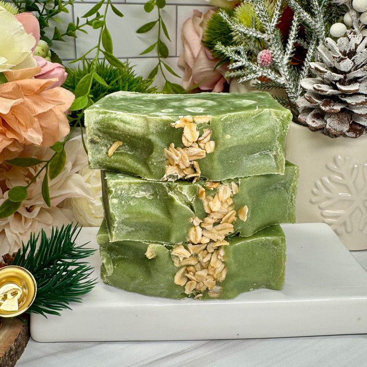 Fresh Oatmeal - Aloe Vera Shampoo Bar & Body Soap with Rosemary & Clay, Scalp and Hair Care